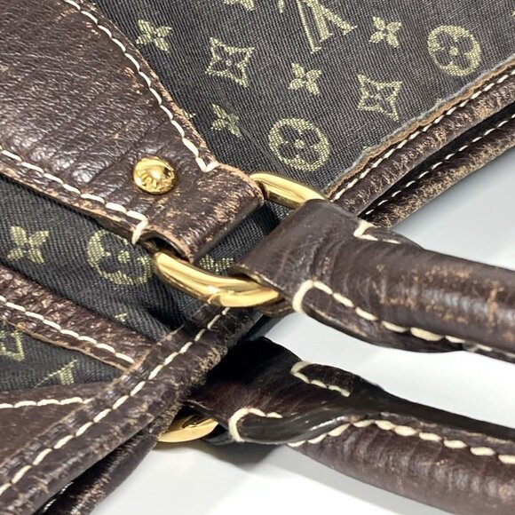 LOUIS VUITTON Brown Monogram Canvas Shoulder Bag - Picture 6 of 16